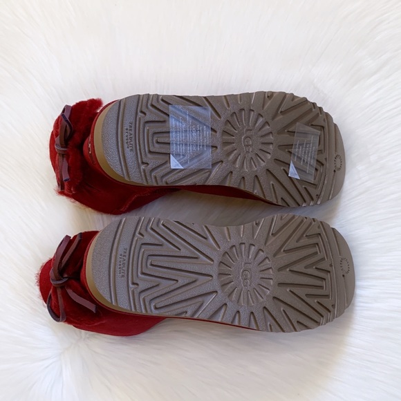 UGG Classic Double Bow Mini Kiss Boots - Picture 7 of 8